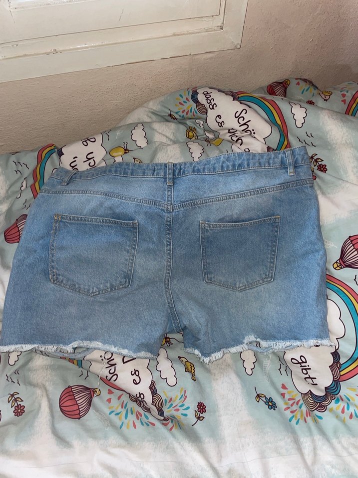 Düğmeli Mavi Mini Denim Şort - Görsel 2