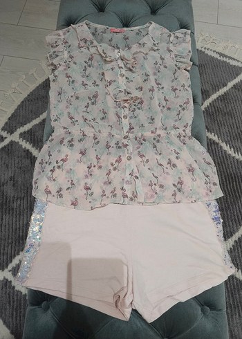 LC Waikiki Pembe Şifon Kız Gömlek ve Pullu Şort