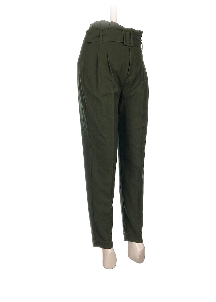 Bershka Düz Kesim %70 İndirimli. - Görsel 2