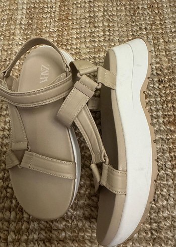 39 Beden Zara bej renk platform sandalet 39 no