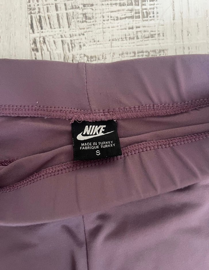 Mor Nike Mini Spor Şort - Görsel 2