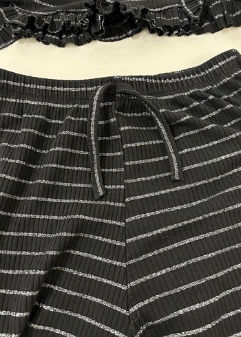 Şort ve Crop Top Takım - Görsel 3