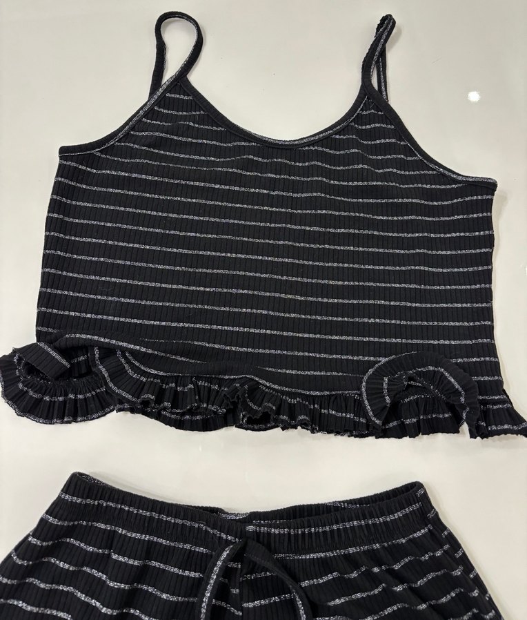 Şort ve Crop Top Takım - Görsel 2