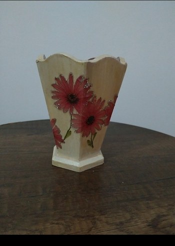 ahşap kalemlik