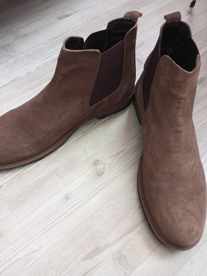 Kahverengi Bot - Görsel 2