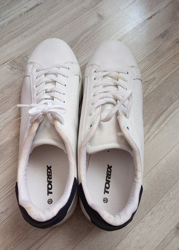 Beyaz Spor Ayakkabı - Görsel 4