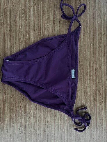 Mor bikini