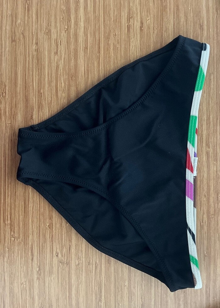 Renkli bikini - Görsel 2