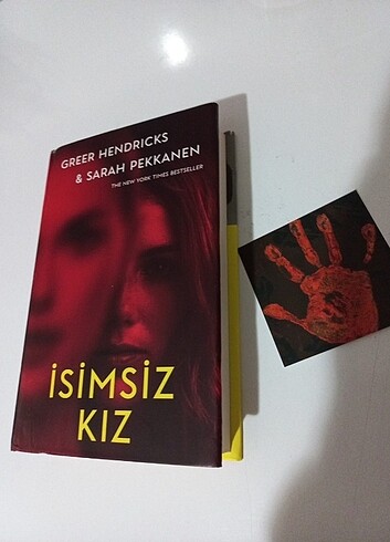 İsimsiz Kız