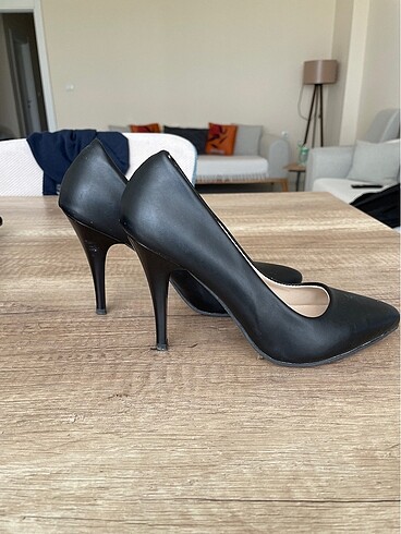Siyah stiletto