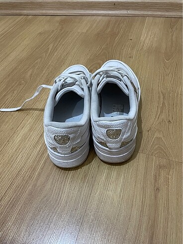 37 Beden beyaz Renk Puma spor ayakkabı