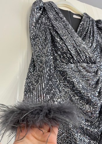 Gümus payet tüy detayli Kadın Uzun Abiye Elbise - Görsel 2