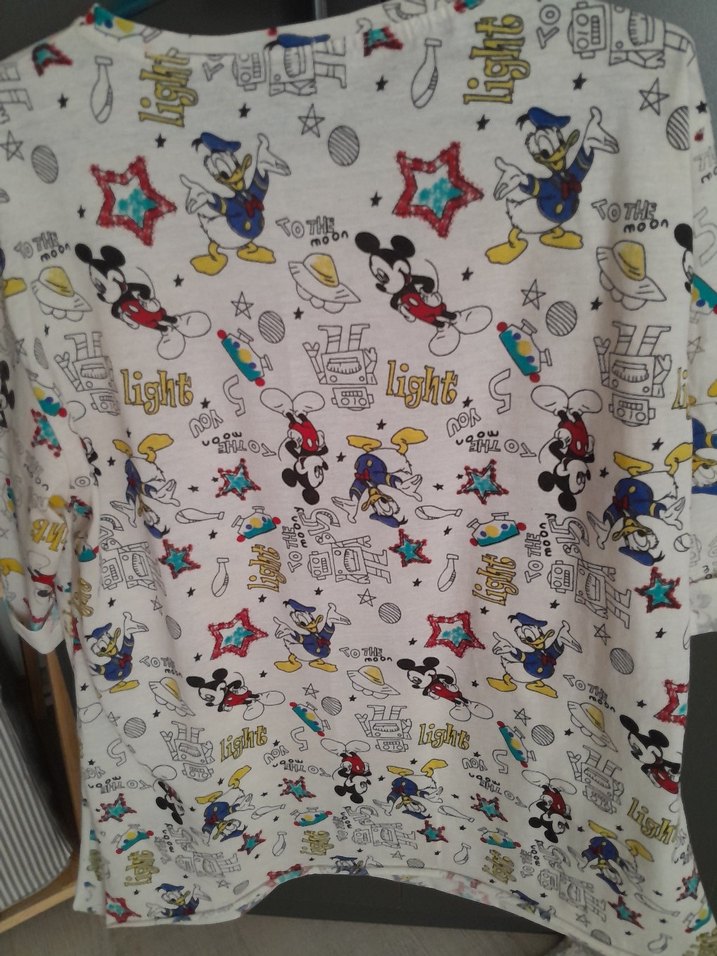 Renkli baskılı tişört - Görsel 2