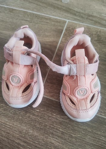 Kız Çocuk Pembe Cırtlı Spor Ayakkabı