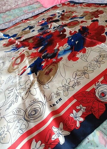 AKER TİVİL İPEK EŞARP  - Görsel 2