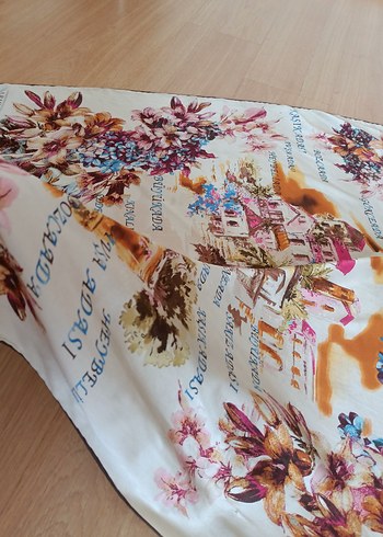 İpek eşarp - Görsel 4