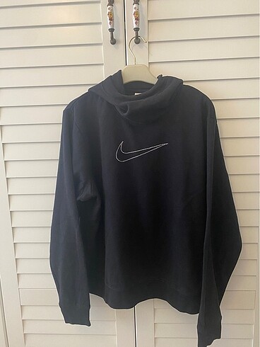 Nike sweatshirt