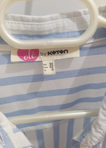 Düğmeli Mavi Çizgili Kadın Gömlek - Görsel 3