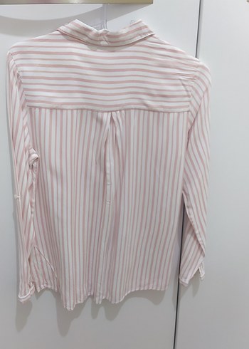 Pembe Çizgili Uzun Kollu V Yaka Gömlek - Görsel 2