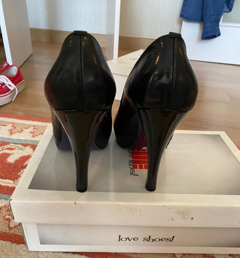 elle topuklu ayakkabı - Görsel 2