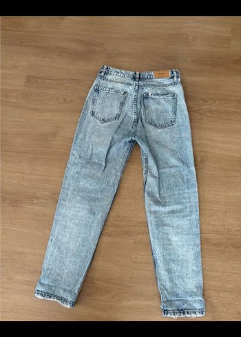 Stradivarius stradivarius mom jean