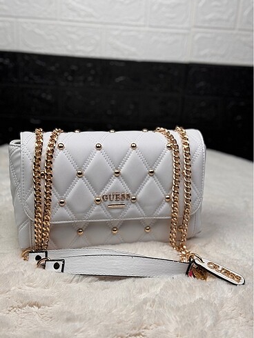 Guess kadın çanta