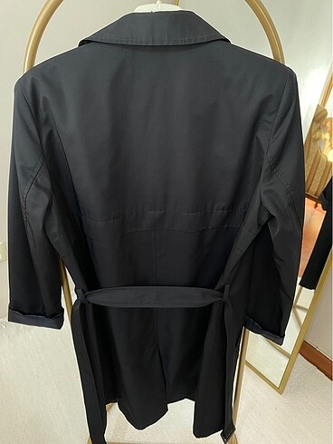 LC Waikiki Trenchcoat