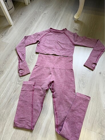 Slim fit tayt takım