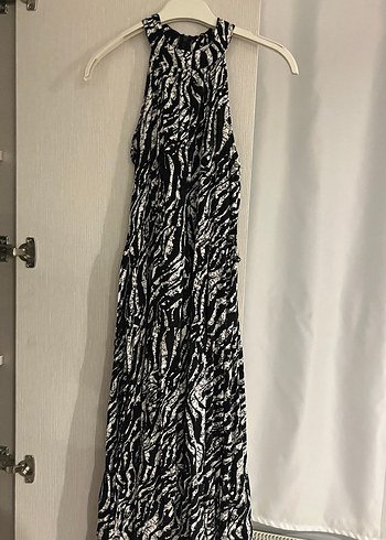 Diğer Siyah Beyaz Zebra Desenli Uzun Elbise