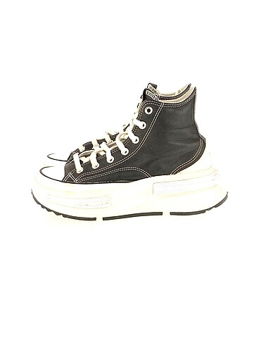 Converse Spor Ayakkabı %70 İndirimli.