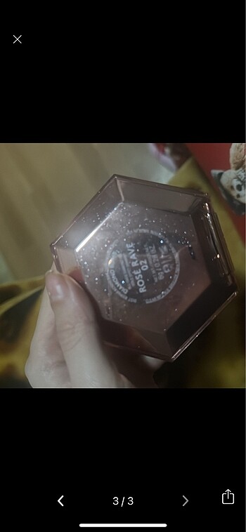 Beden Fenty rose rave aydınlatıcı