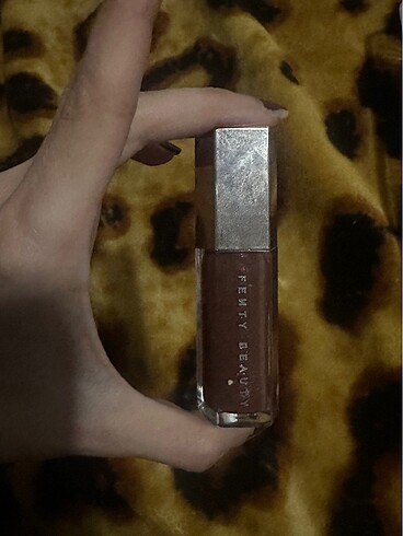 Fenty hot chocolit