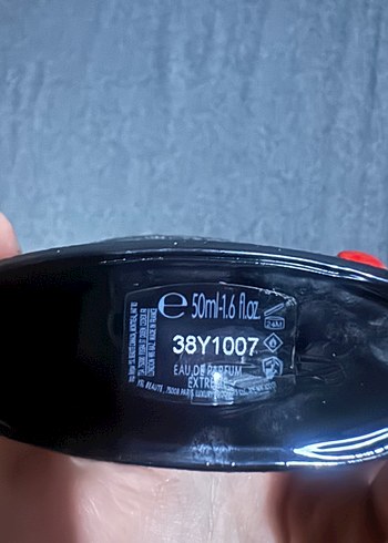 Yves Saint Laurent Black Opium Kadın Parfümü - Görsel 2