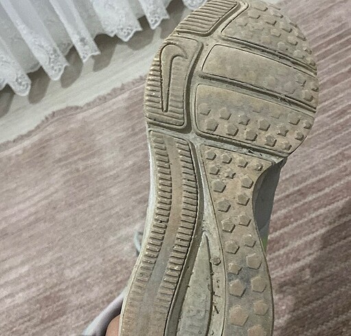 38,5 Beden Nike spor ayakkabı