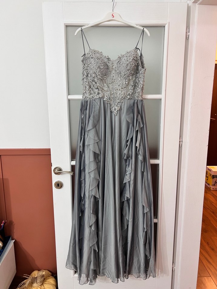 Bohem Gri Çiçekli Uzun Askılı Abiye - Görsel 4