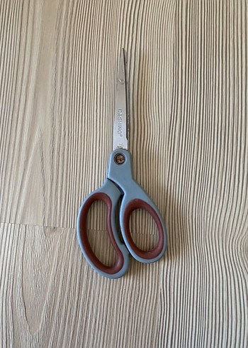 Mavi Saplı Gri Makas - Görsel 3