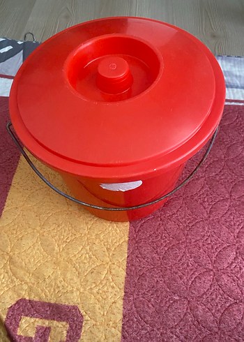 Parlak Kırmızı Plastik Kova - Görsel 4