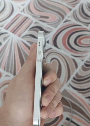 Gri iPhone 5S Akıllı Telefon - Görsel 3