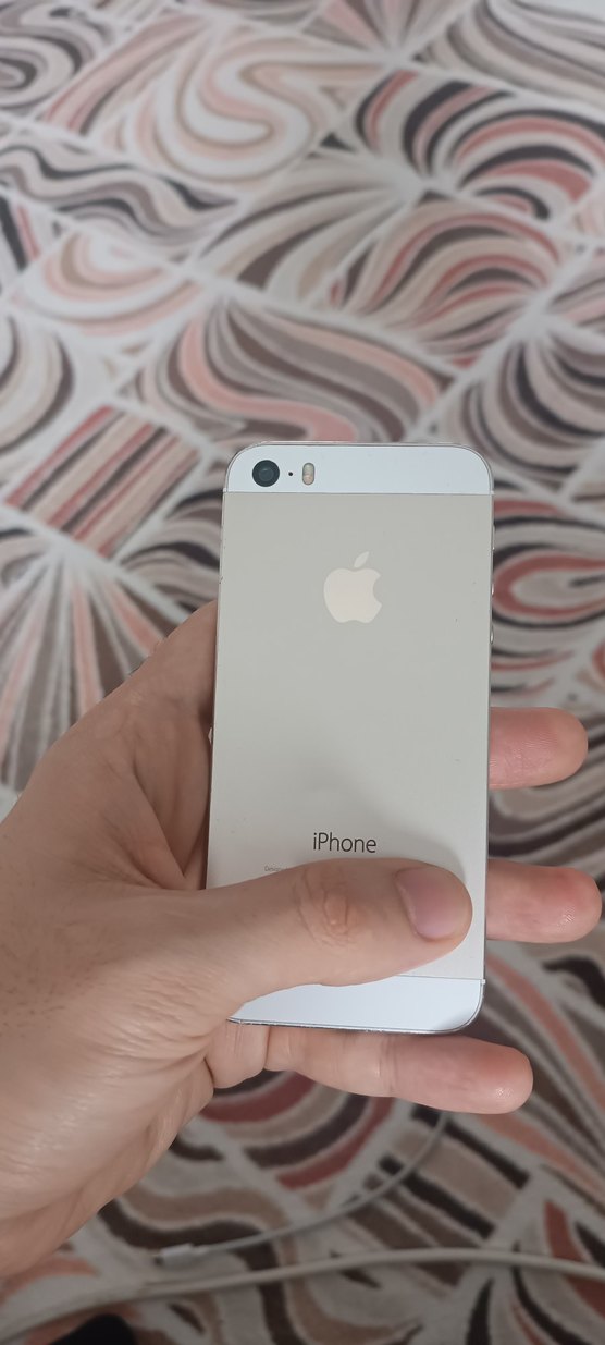 Gri iPhone 5S Akıllı Telefon - Görsel 2