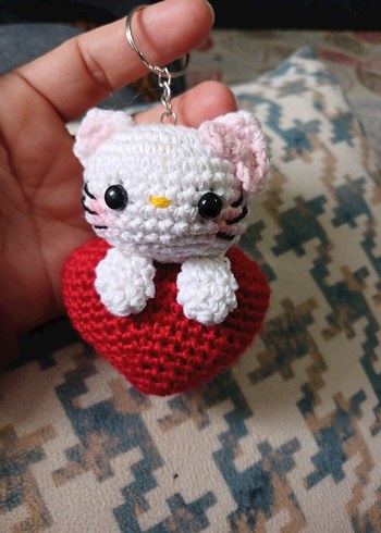 Hello Kitty Renkli Örgü Kadın Anahtarlık