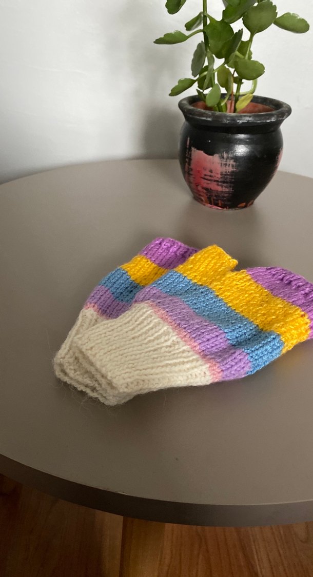 Renkli Örgü Parmaksız Kadın Eldivenleri - Görsel 3