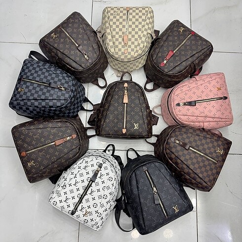 Louis Vuitton Sırt cantasi