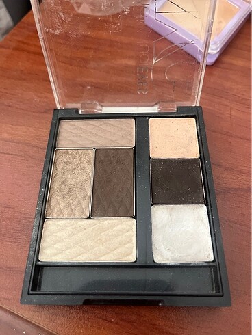 NYX Göz farı