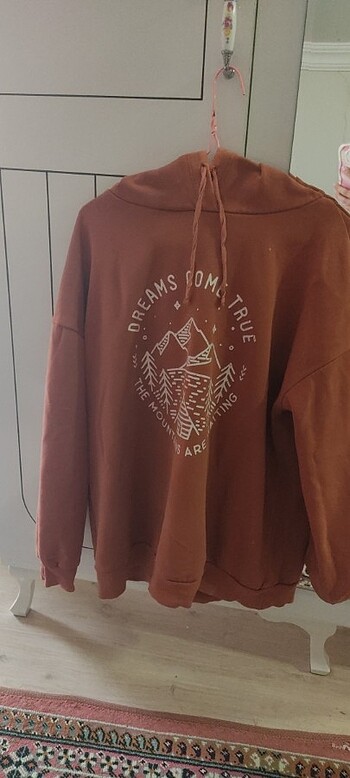 LC Waikiki Sweatshirt