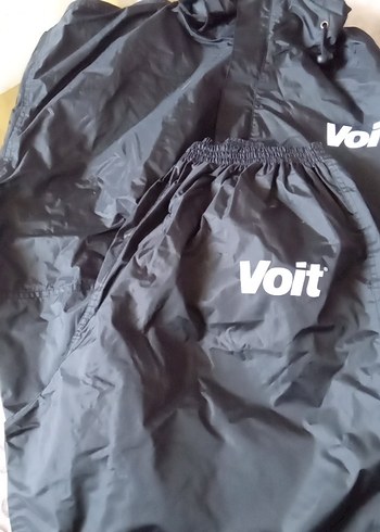 Voit Gri Erkek Yağmurluk ve Rüzgarlık pazarlık payı var