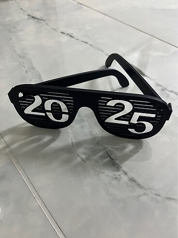  Beden 2025 Parti Gözlüğü 3d Tasarım