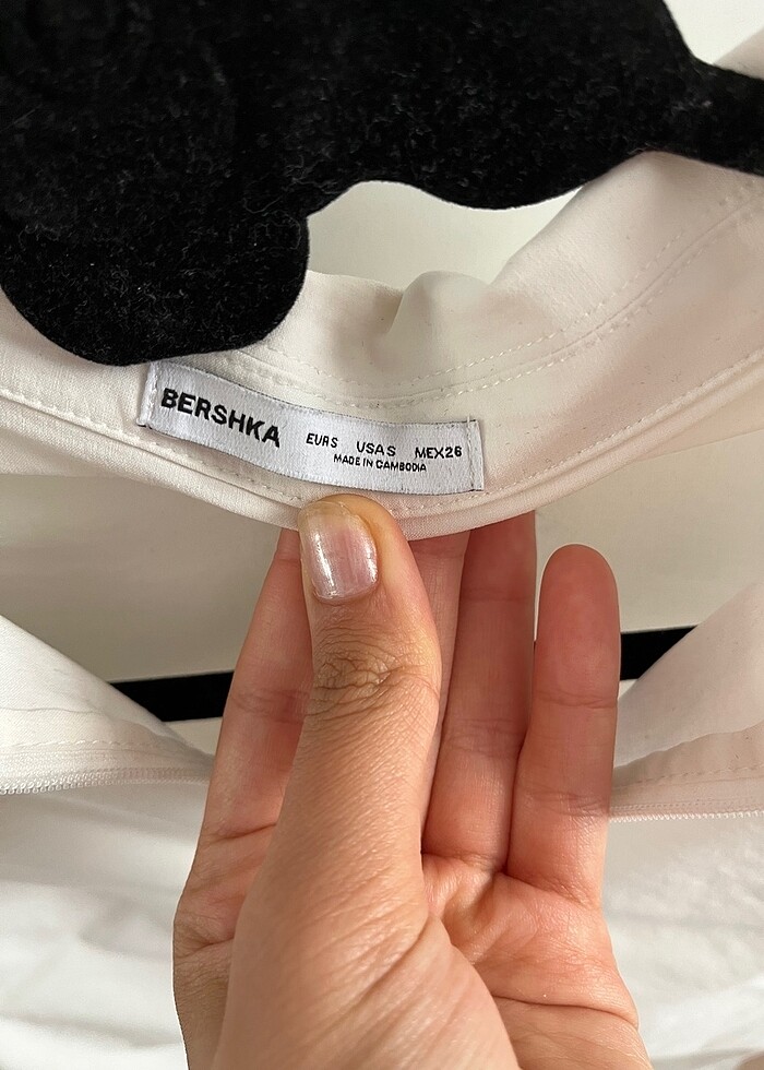 bershka büzgülü gömlek - Görsel 2