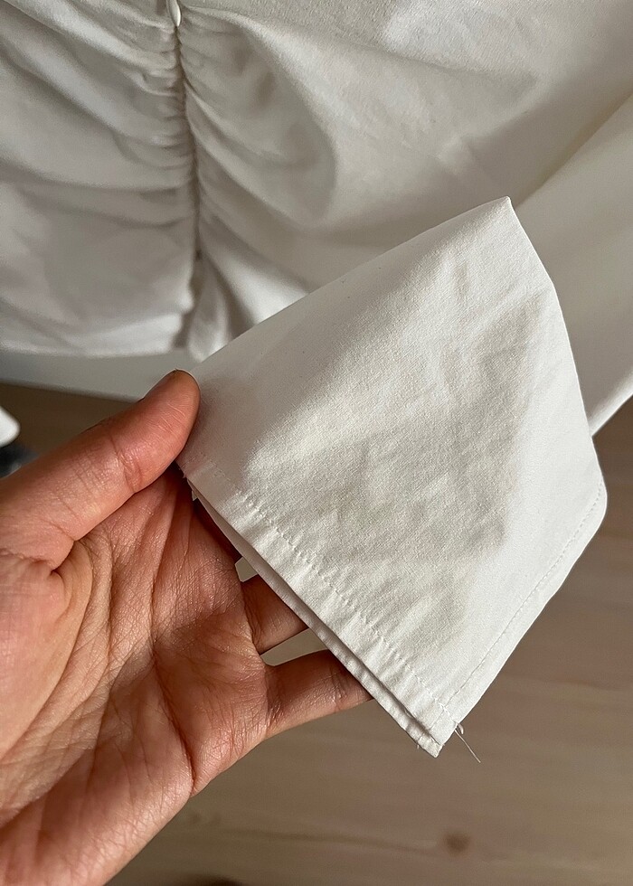 bershka büzgülü gömlek - Görsel 4