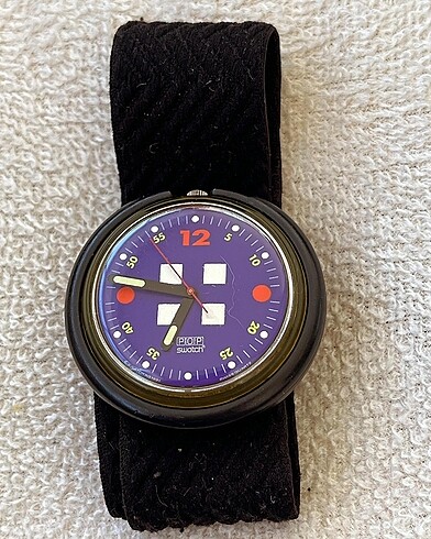 Swatch Pop Swiss