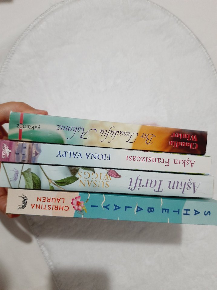 4 Roman Seti (tamamının fiyatıdır ) - Görsel 3